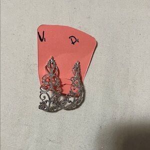 Elegant Silver Filigree Earrings